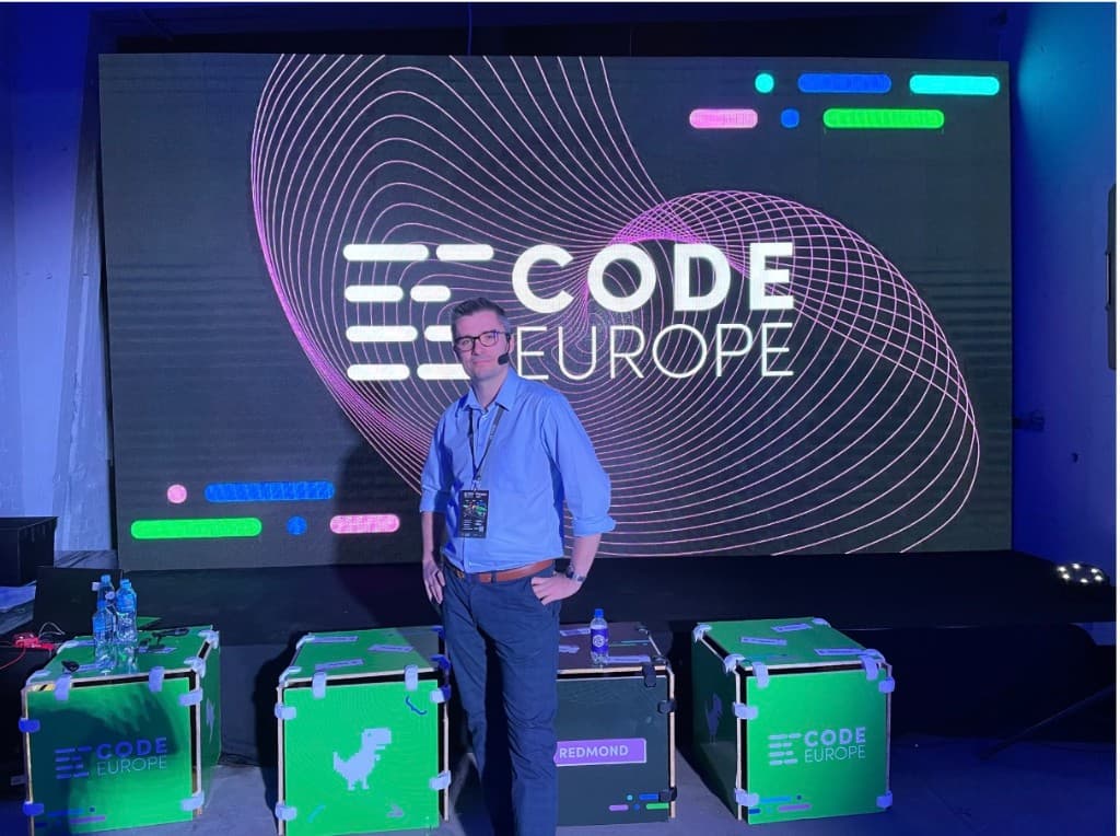 Piotr Dul na scenie Code Europe