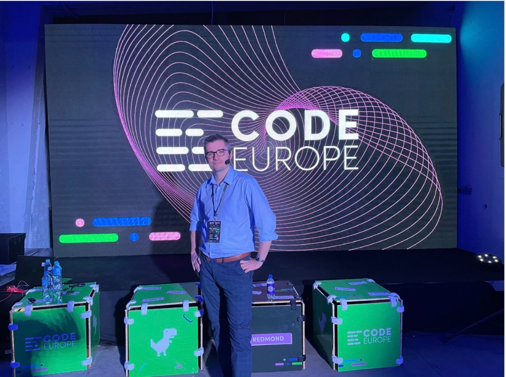 Piotr Dul na scenie Code Europe
